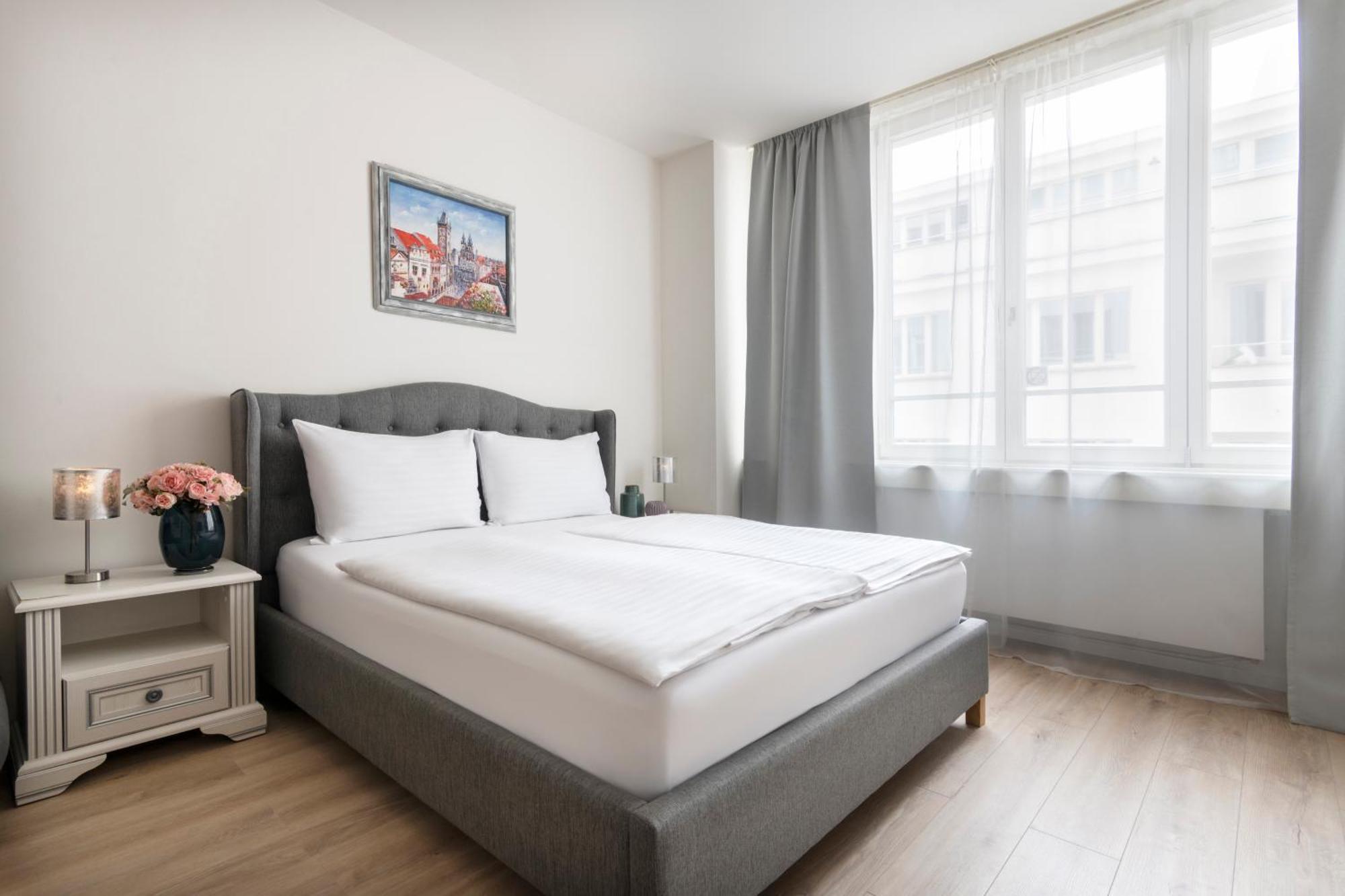 Prague Serenity Suites And Apartments Екстериор снимка