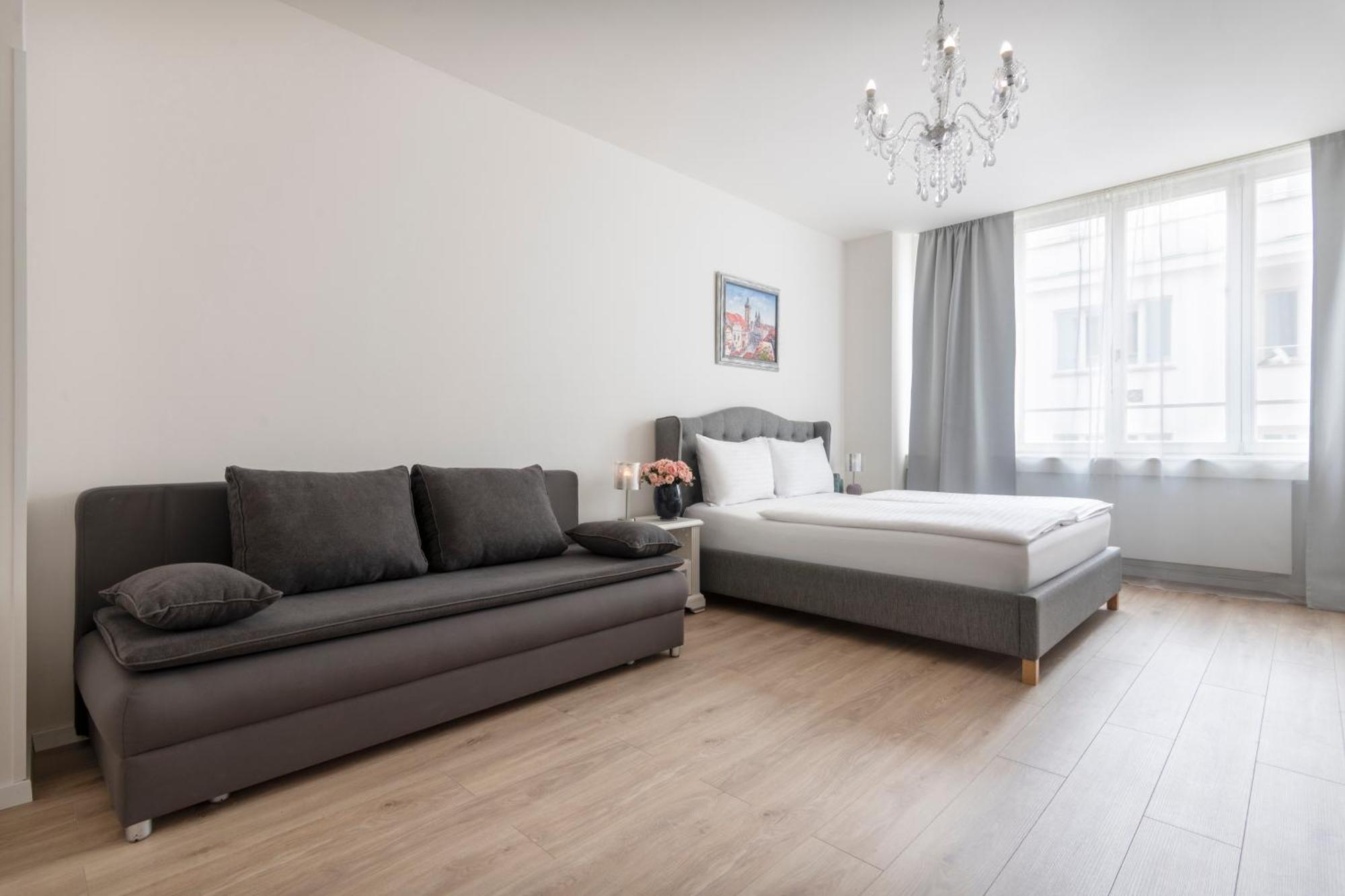 Prague Serenity Suites And Apartments Екстериор снимка